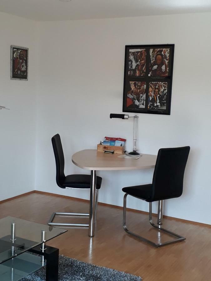 2-Zimmer-Ferienwohnung Gartenblick รอทท์ไวล์ ภายนอก รูปภาพ